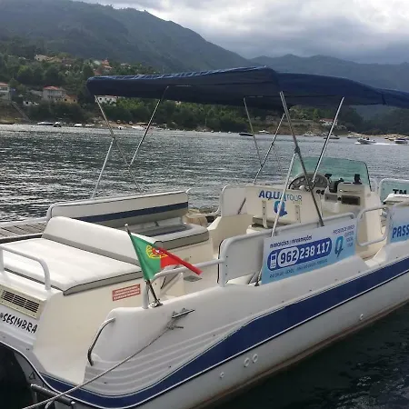 Passeios De Barco-geres Bådhotel *
